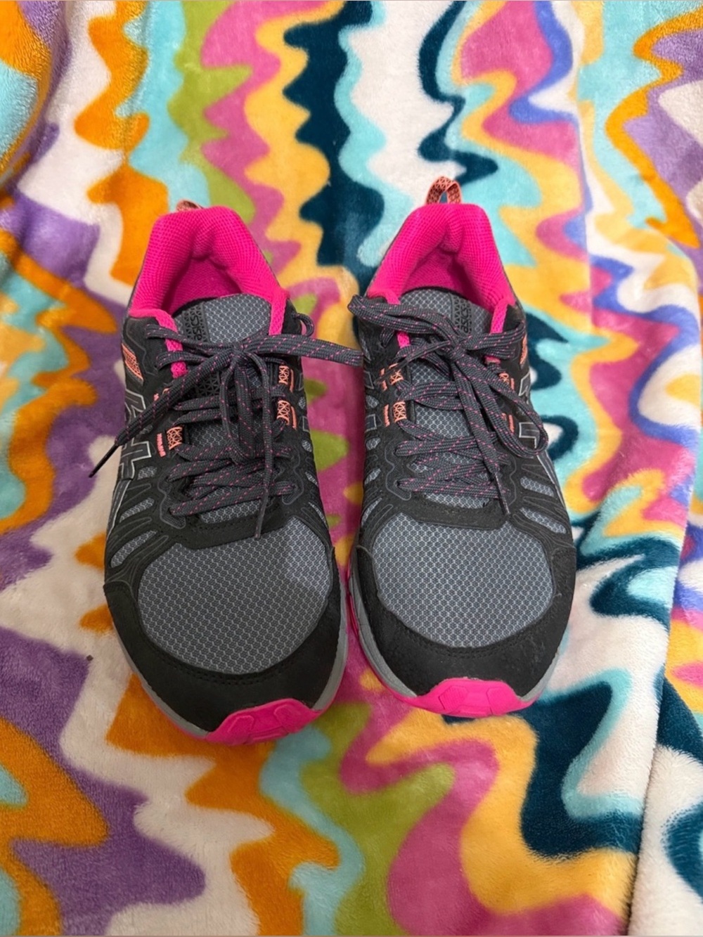 ASICS Women's Gray and Hot Pink Athletic Running Shoes - Picture 3 of 3